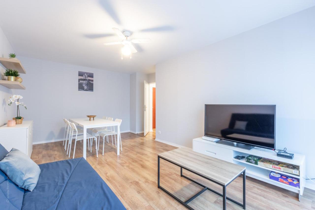 Mindset For 7 - Fairytale Factory Appartement Bussy-Saint-Georges Buitenkant foto