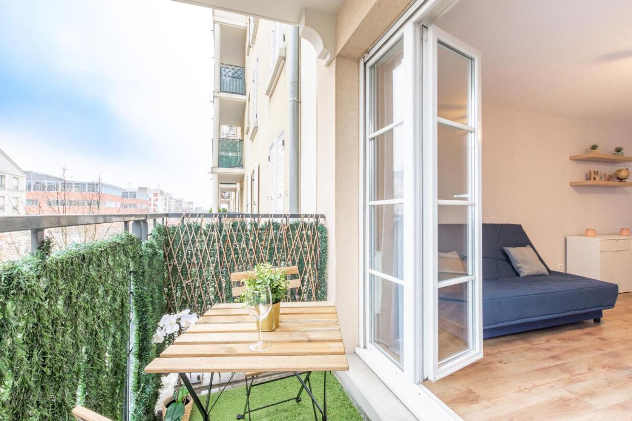 Mindset For 7 - Fairytale Factory Appartement Bussy-Saint-Georges Buitenkant foto